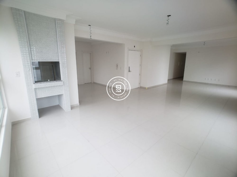 Apto com Vista Mar 4 dorm 