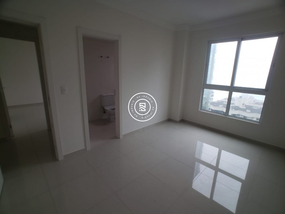 Apto com Vista Mar 4 dorm 