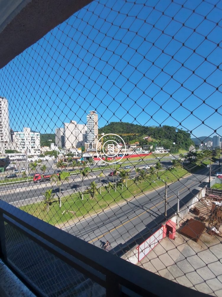 Cobertura Quadra Mar