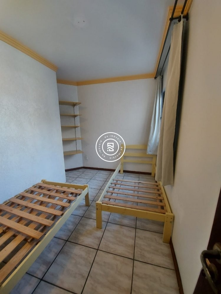 Cobertura Quadra Mar