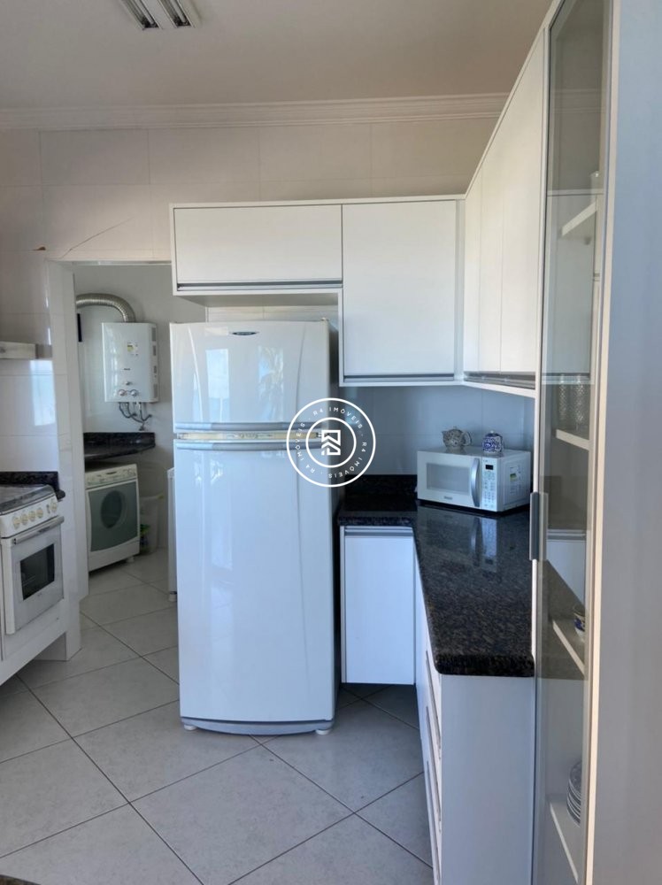   Ap. Frente Mar Itapema (Meia Praia)