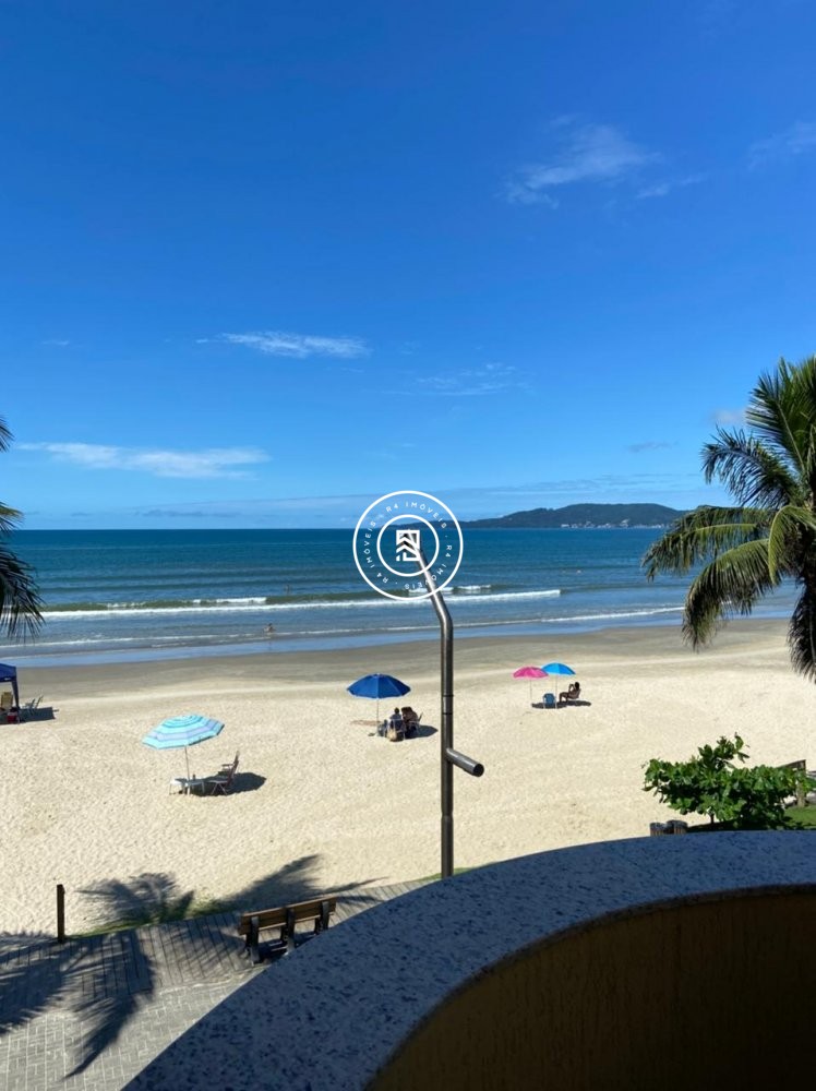   Ap. Frente Mar Itapema (Meia Praia)