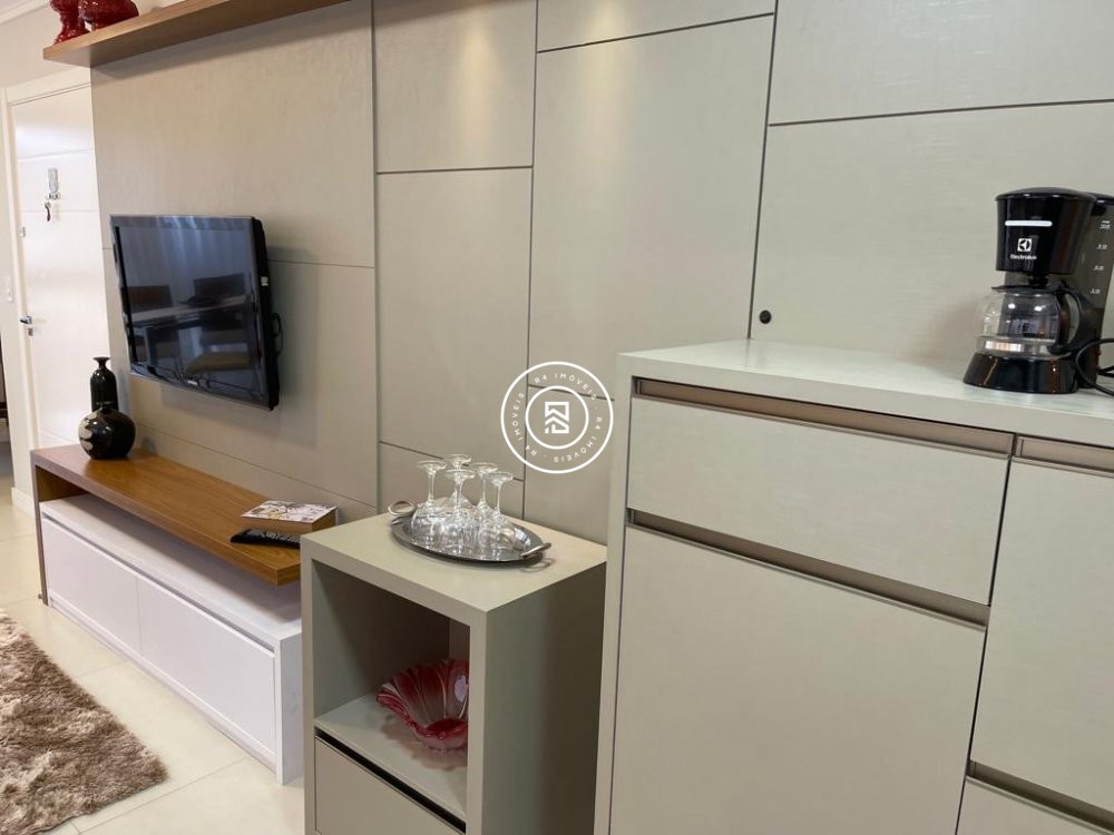 2 sutes com moblia em Itapema