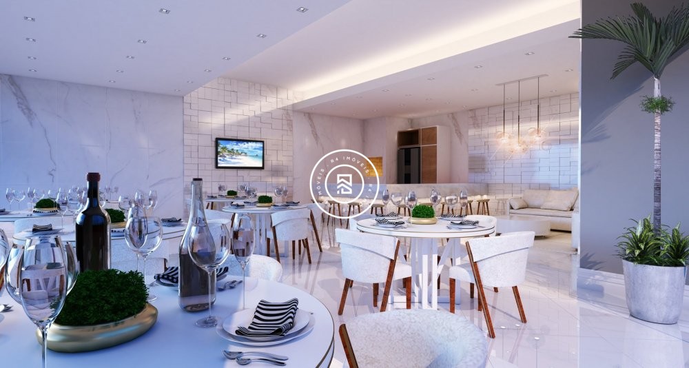 Apto na planta, 3 sutes, no corao de Itapema