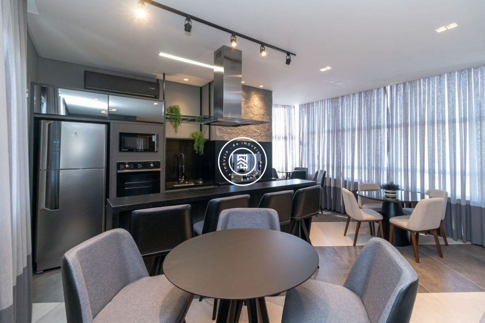 Apto novo com excelente localizao