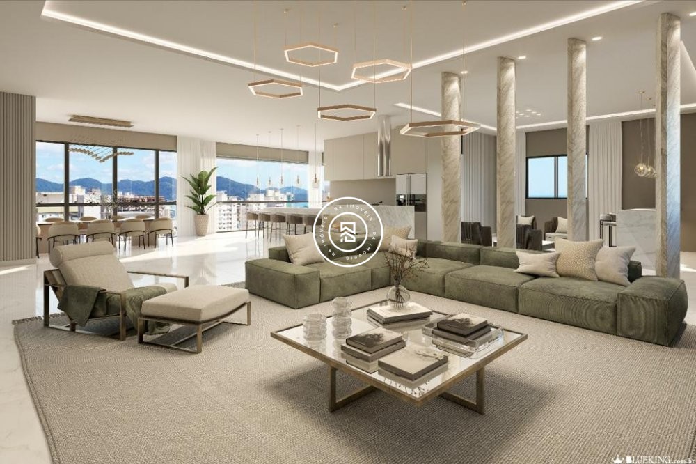 Apto 03 sutes e 03 vagas na Meia Praia