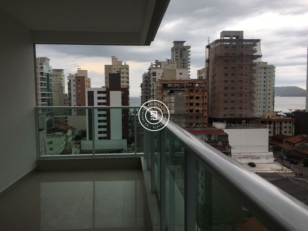 Apartamento com 04 sutes em Itapema