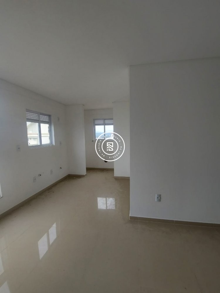 Apto 1 sute + 1 dorm. no Morretes