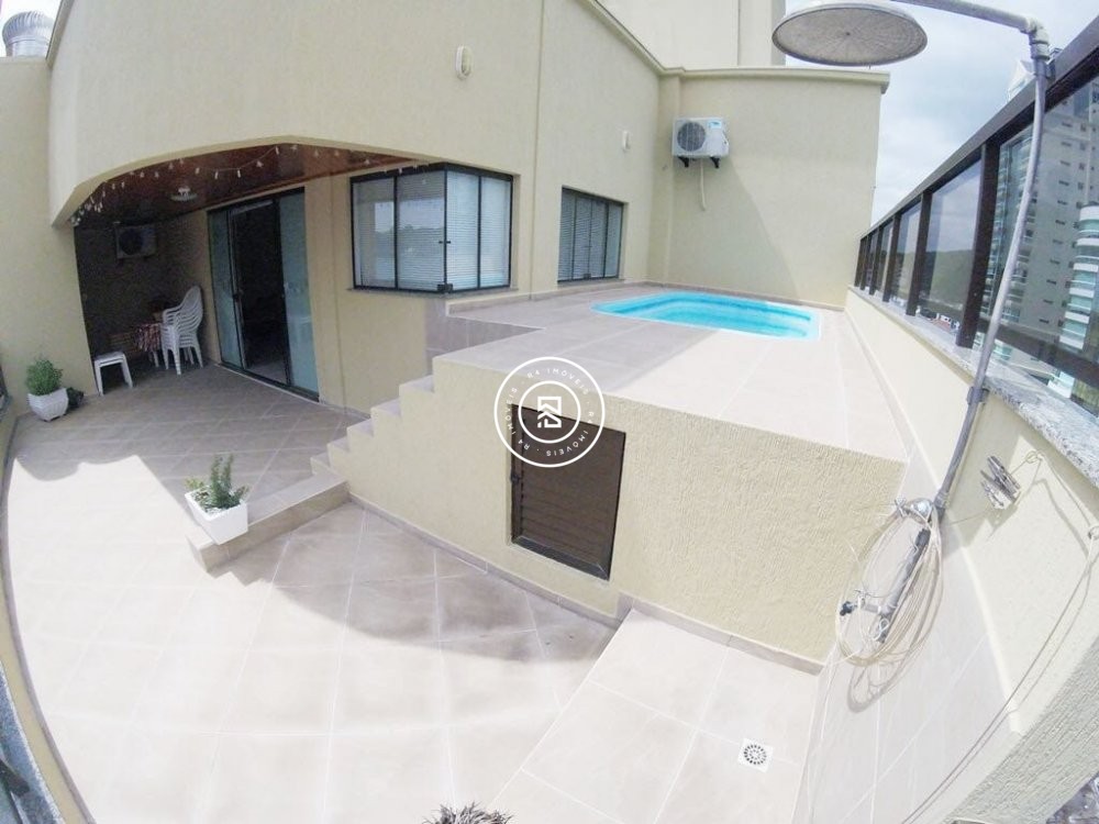 Cobertura Duplex no Centro de Itapema