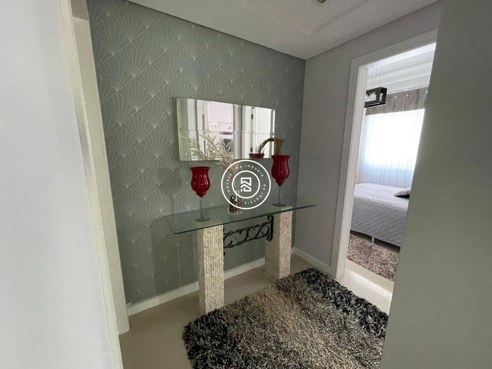 Apto mobiliado e decorado a 300m do Mar