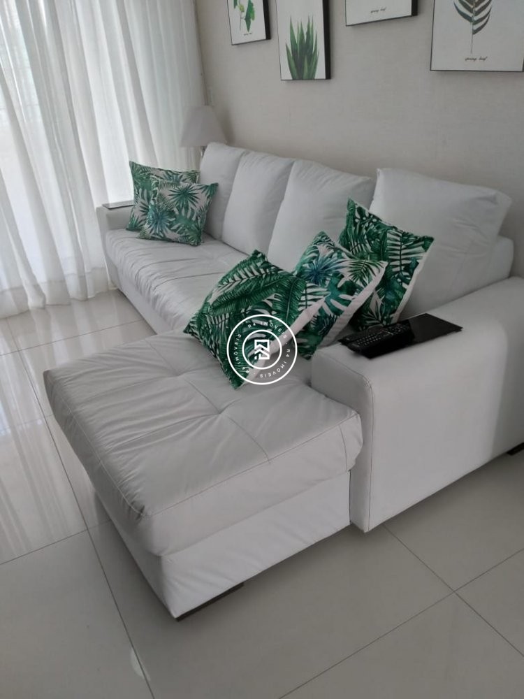 Apto 3 dormitrios sendo 1 sute mobiliado