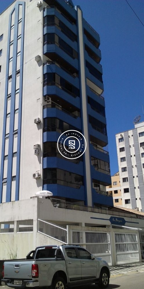 Apto 3 dormitrios sendo 1 sute mobiliado