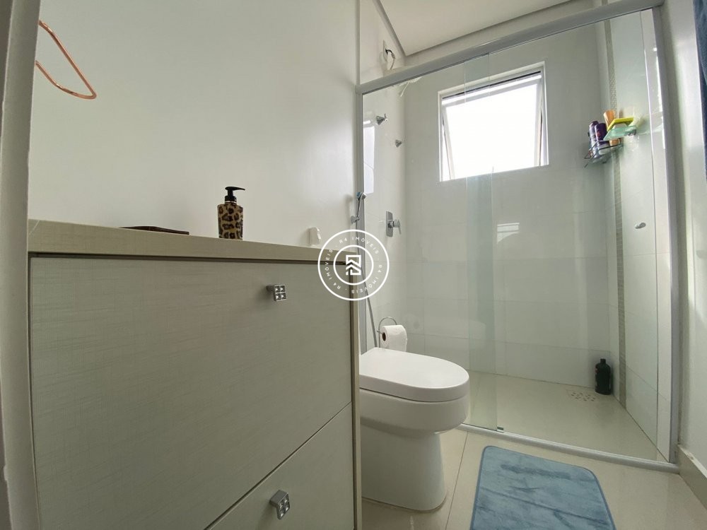 Apto mobiliado e decorado a 300m do Mar