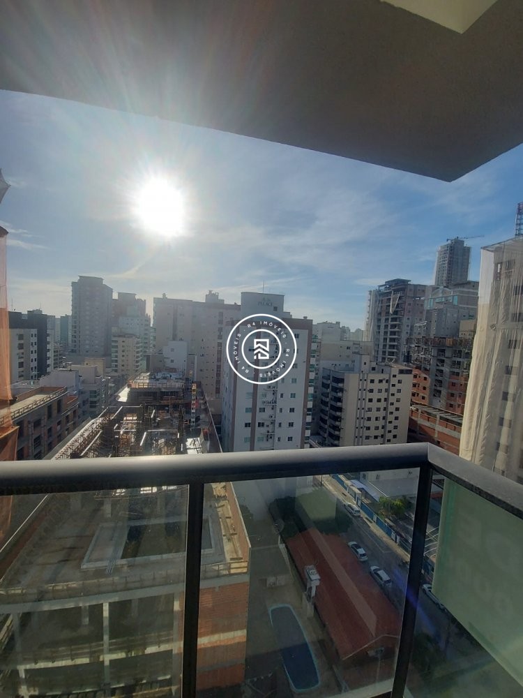 APTO NOVO NA MEIA PRAIA