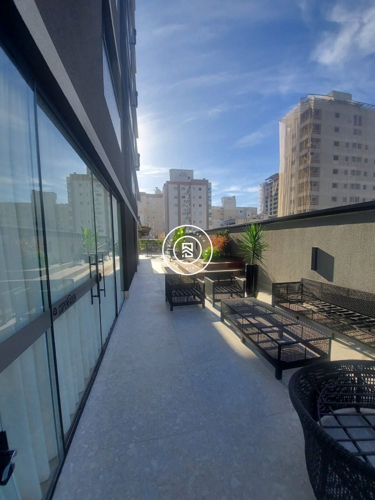 APTO NOVO NA MEIA PRAIA