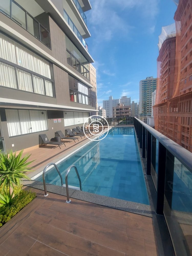 APTO NOVO NA MEIA PRAIA