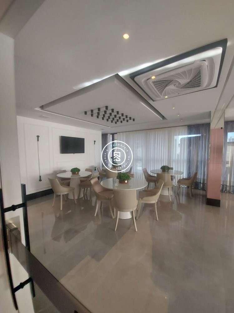 APTO NOVO NA MEIA PRAIA