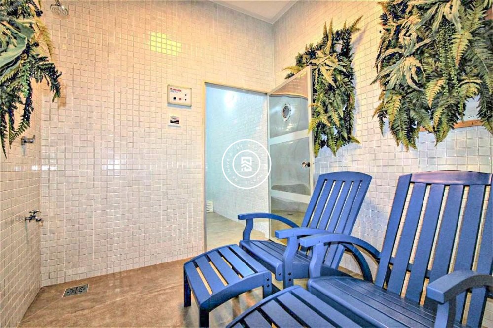 P NA AREIA COM TRS SUTES