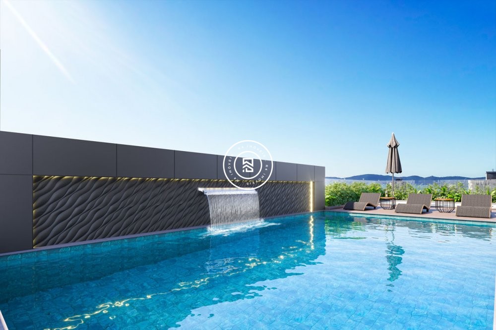 FLAT COM DUAS SUTES EM ITAPEMA