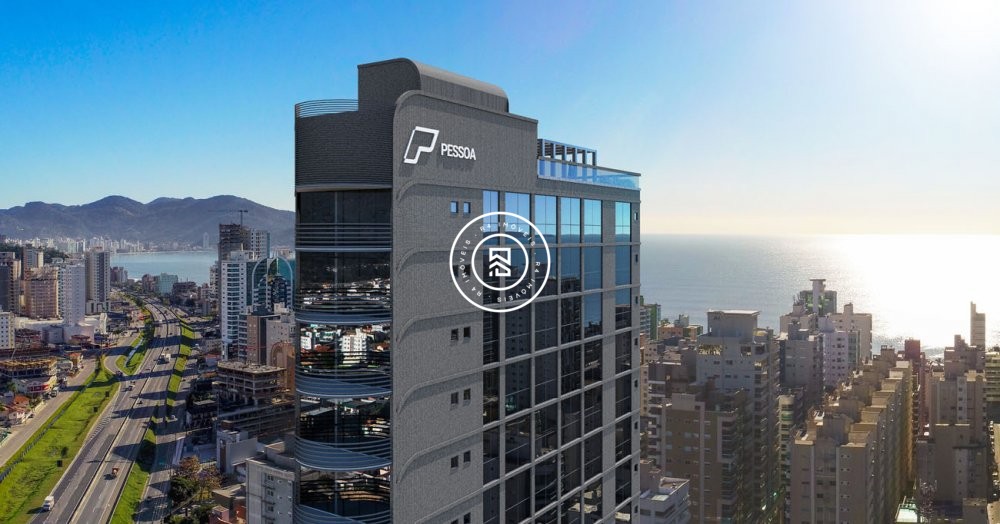 Flats com 02 sutes na Meia Praia