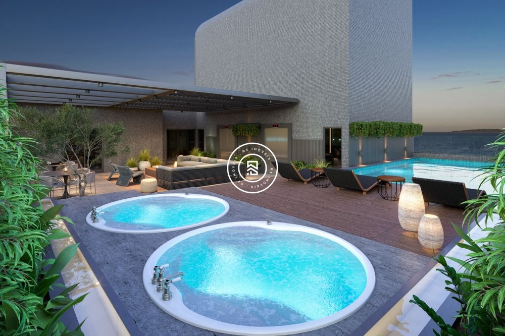 Flats com 02 sutes na Meia Praia