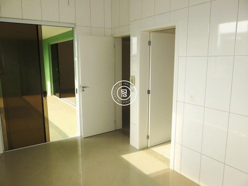 Apto Novo com 04 Sutes