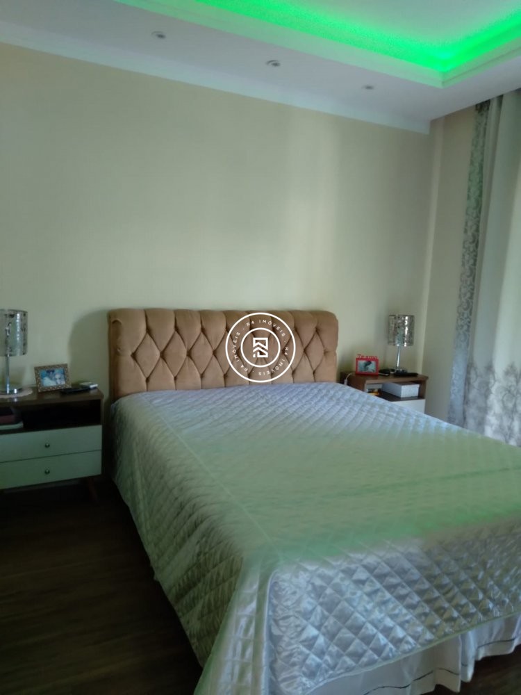 Casa 03 Sutes Mobiliada em Itapema