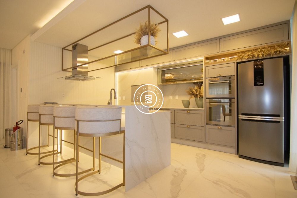 APTO NOVO NA MEIA PRAIA