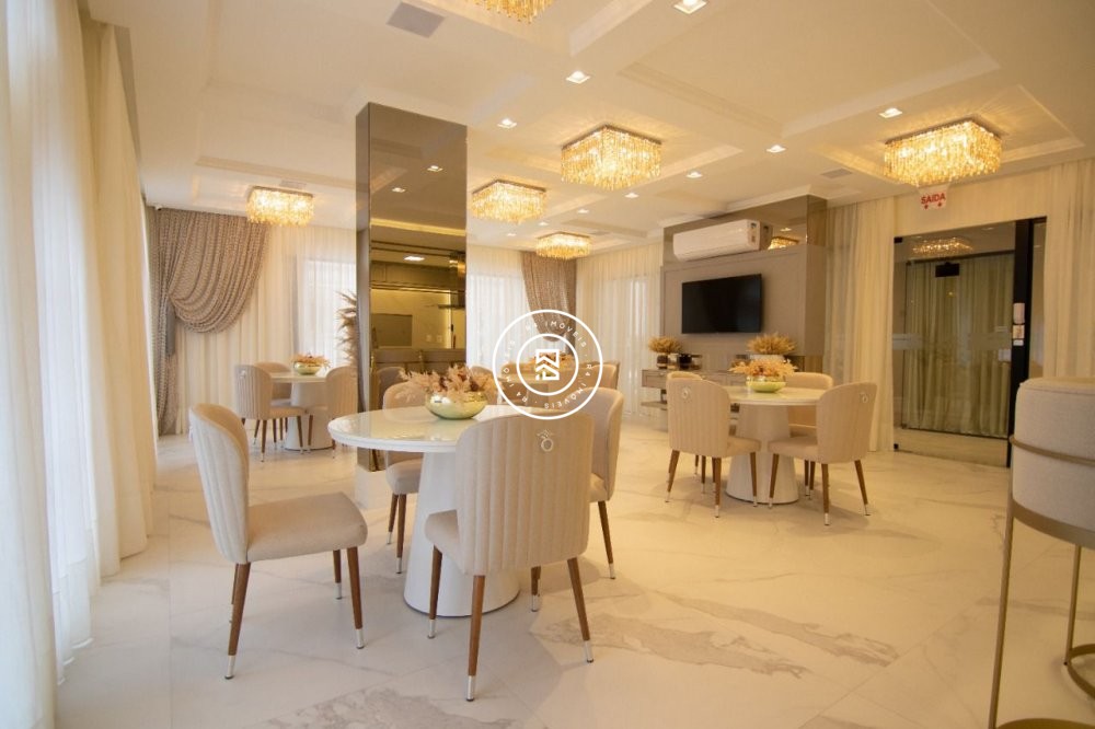 APTO NOVO NA MEIA PRAIA