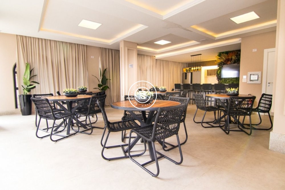 APTO NOVO NA MEIA PRAIA