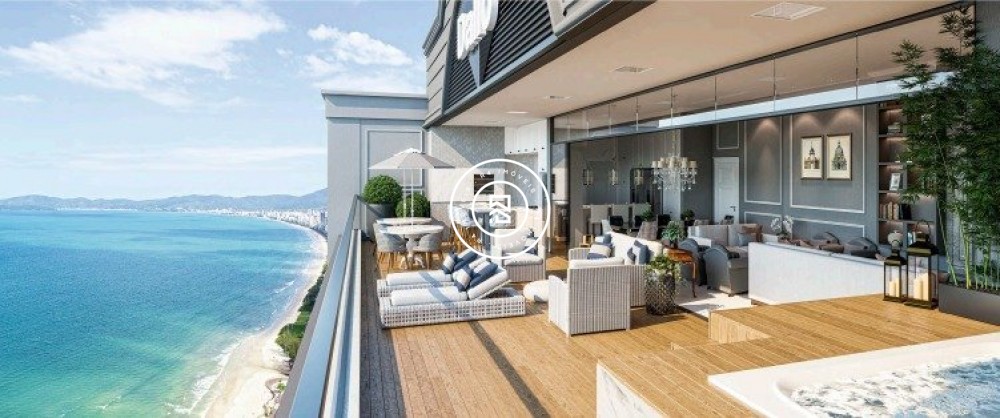 Apartamento na Quadra Mar