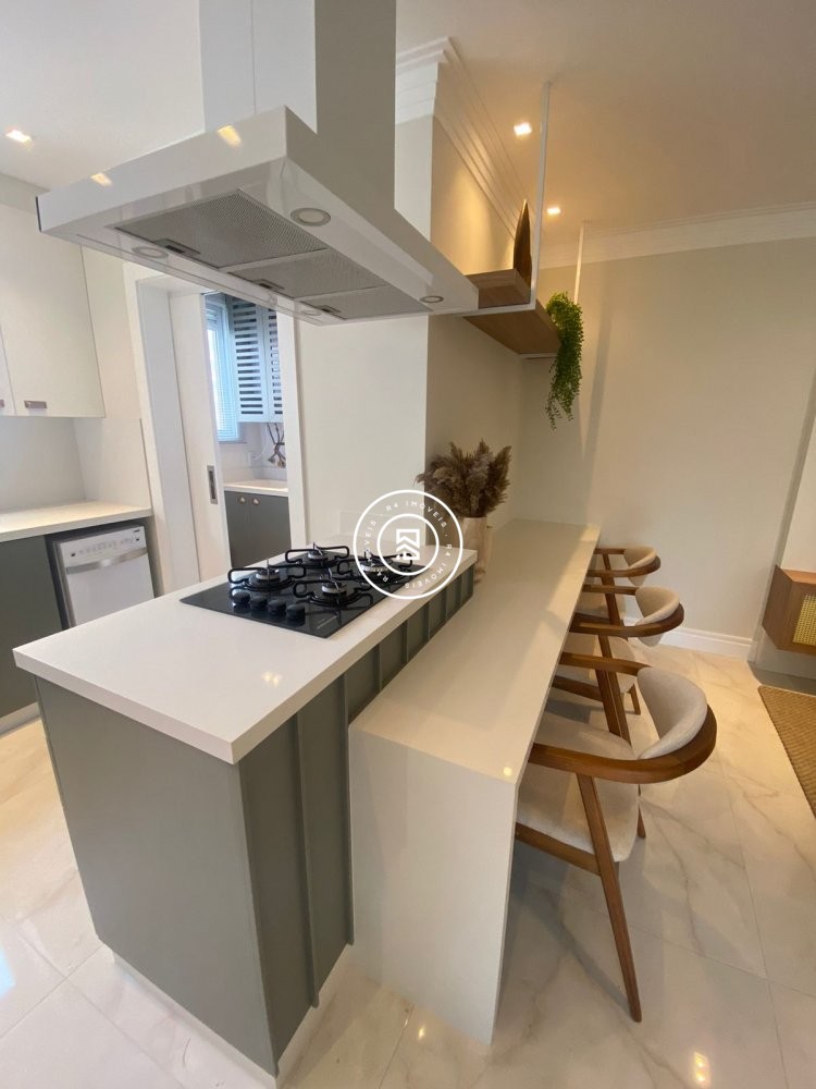 Apto 3 Sutes Finamente Mobiliado