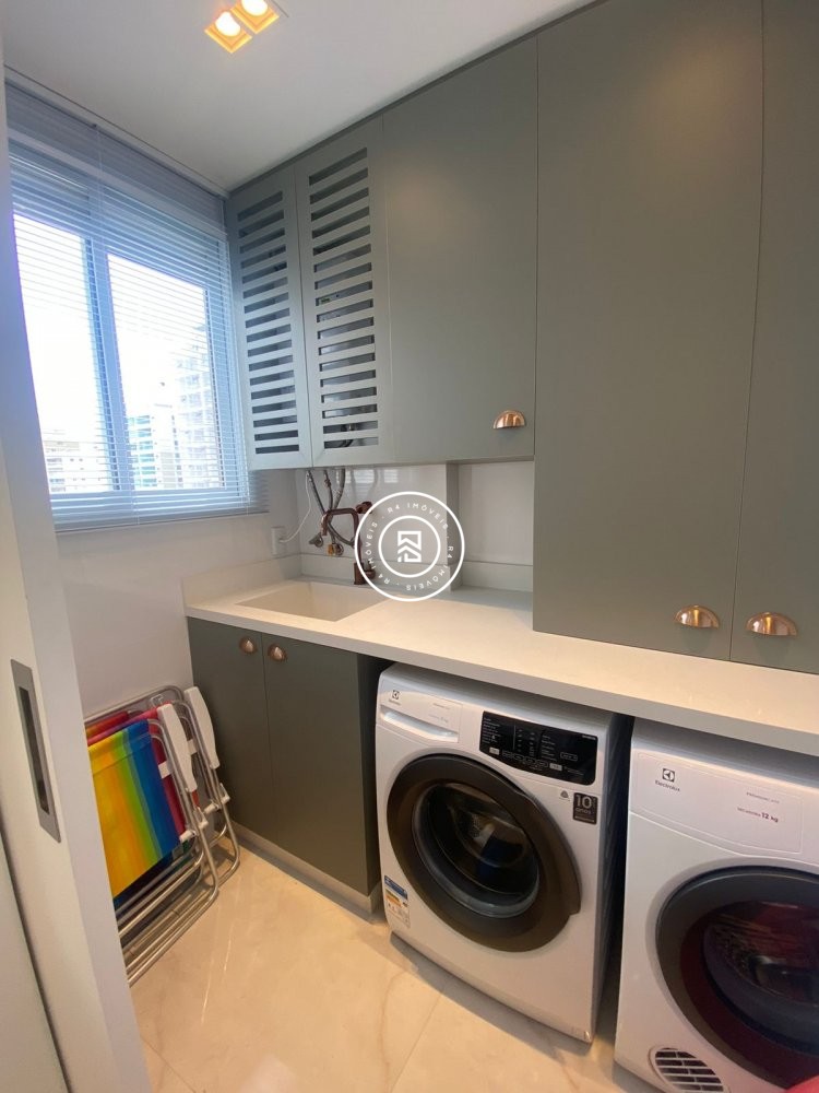 Apto 3 Sutes Finamente Mobiliado