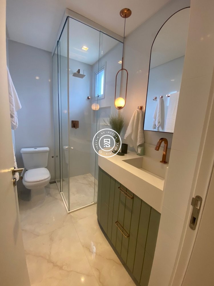 Apto 3 Sutes Finamente Mobiliado