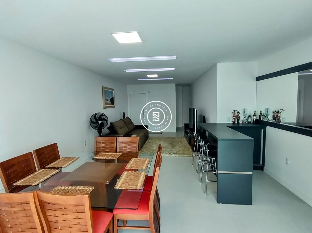 Apto Pronto para Morar em Meia Praia