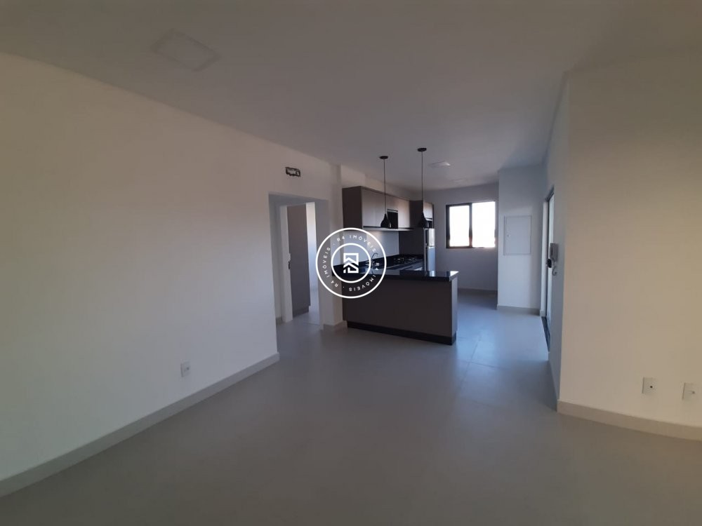 Apartamento com 02 sutes no Perequ