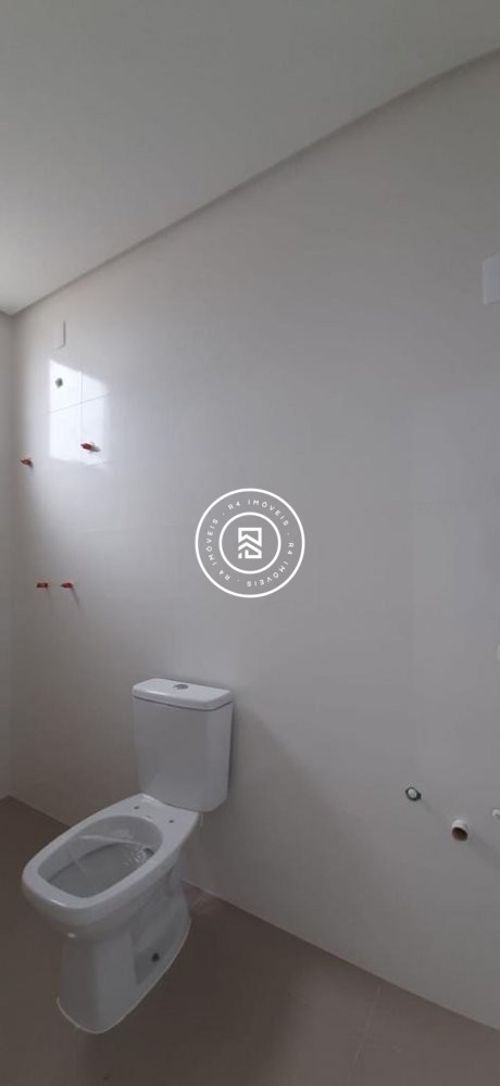 Apartamento Novo com 02 sutes em Itapema