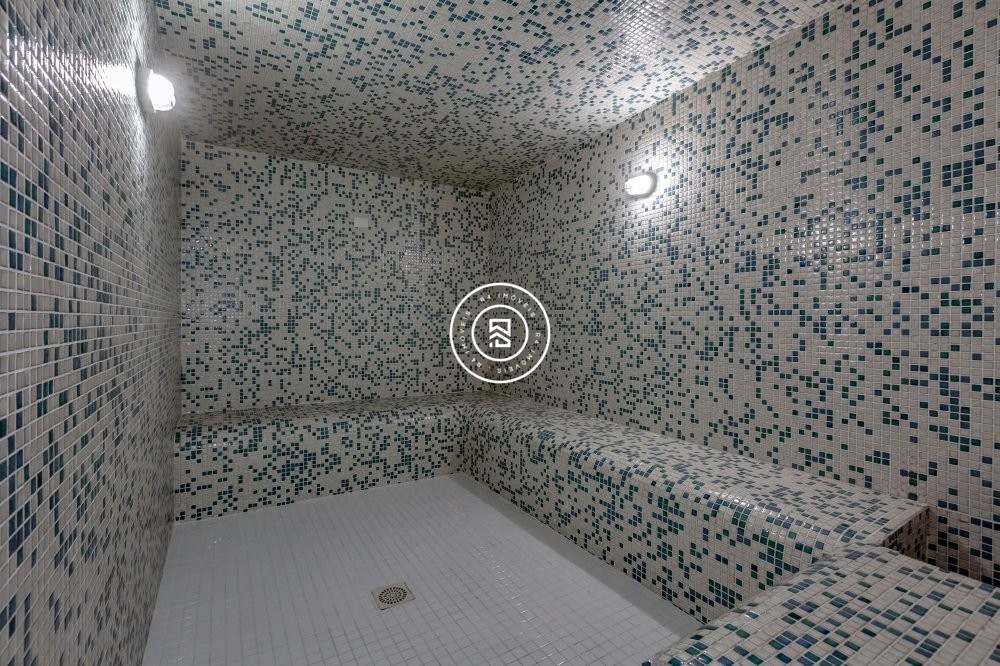 Apto Finamente Mobiliado na Quadra Mar