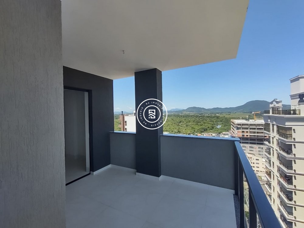 03 sutes novo em Itapema