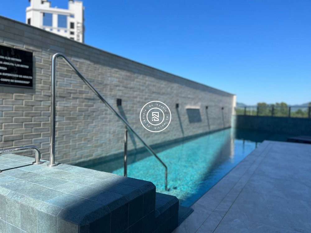 Apartamento Novo com 02 Sutes