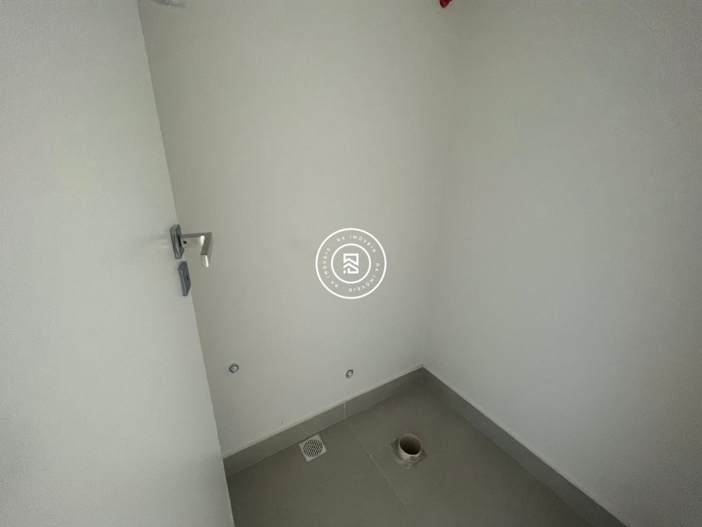Apartamento Novo com 02 Sutes