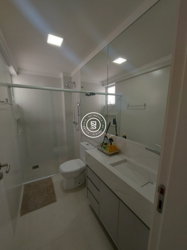 Lindo Apartamento Mobiliado em Itapema