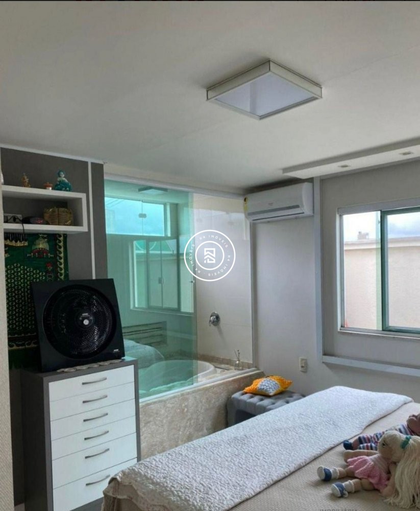 Casa semi-mobiliada em Porto Belo