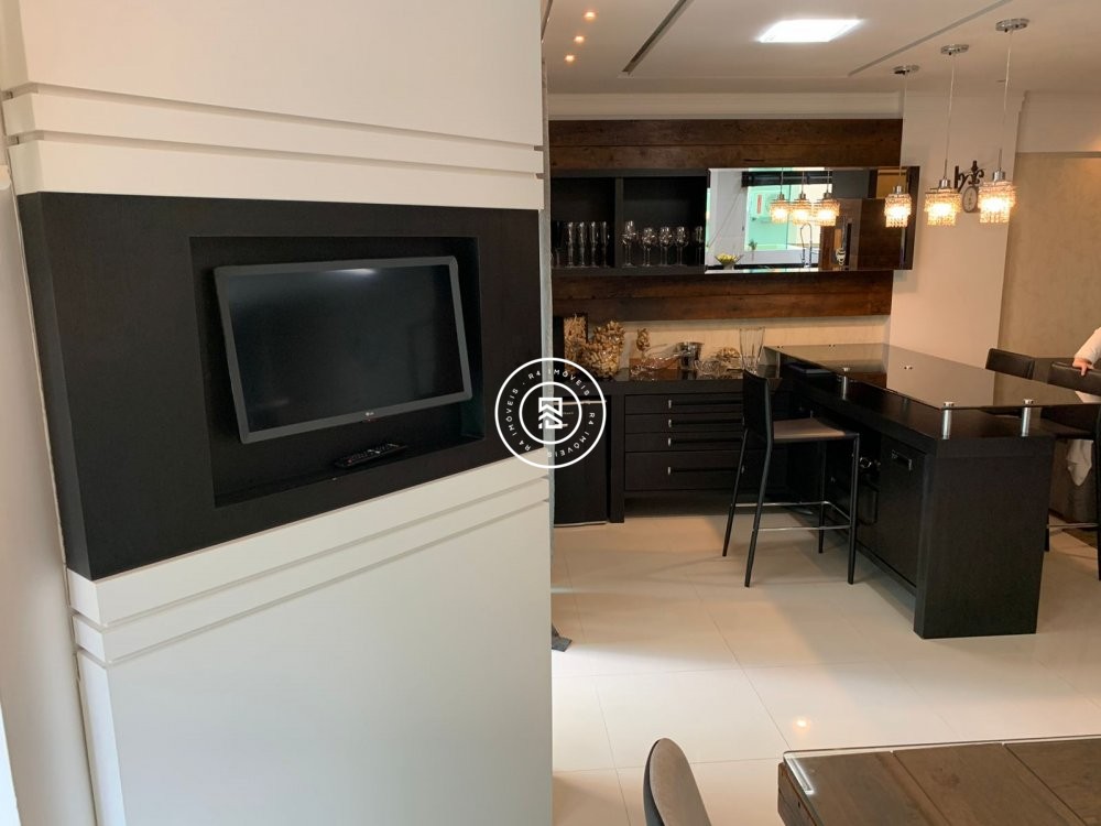 Lindo apto mobiliado em Itapema