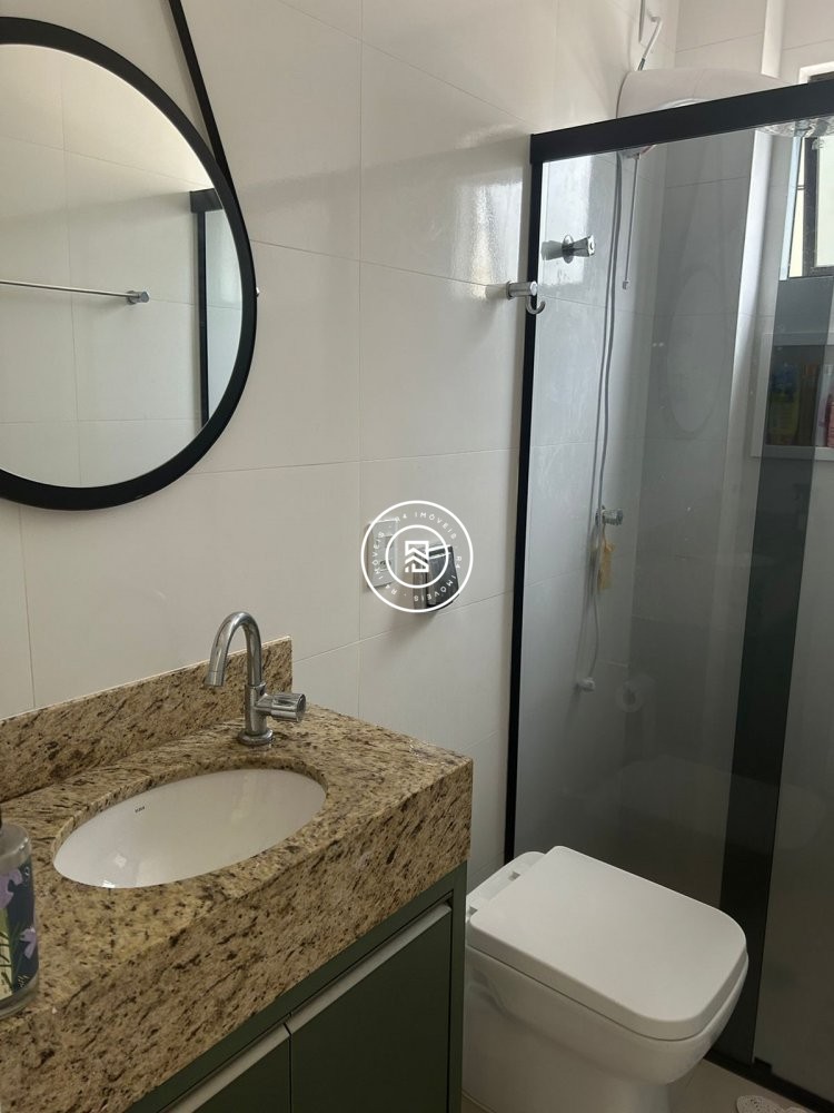 Apto de 03 dormitrios mobiliado