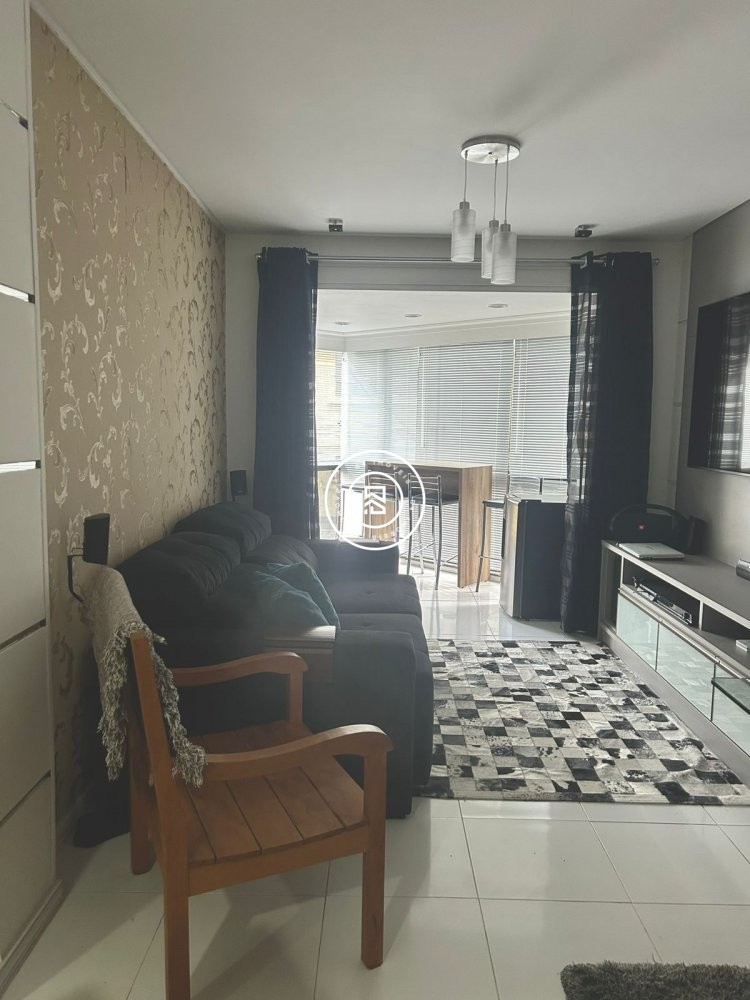 Apto de 03 dormitrios mobiliado