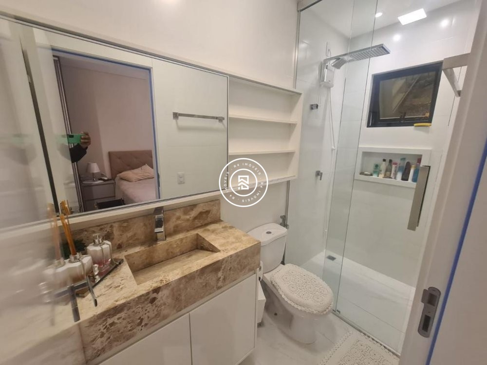 Sobrado Mobiliado no bairro Morretes