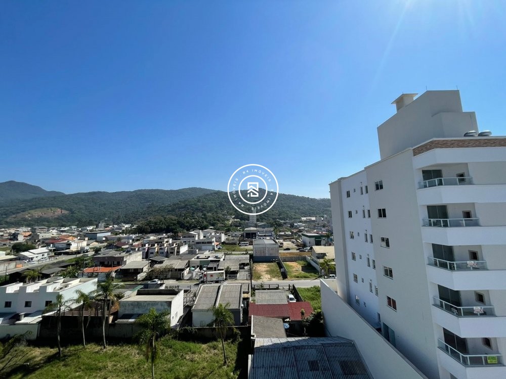 Excelente apartamento mobiliado no Morretes