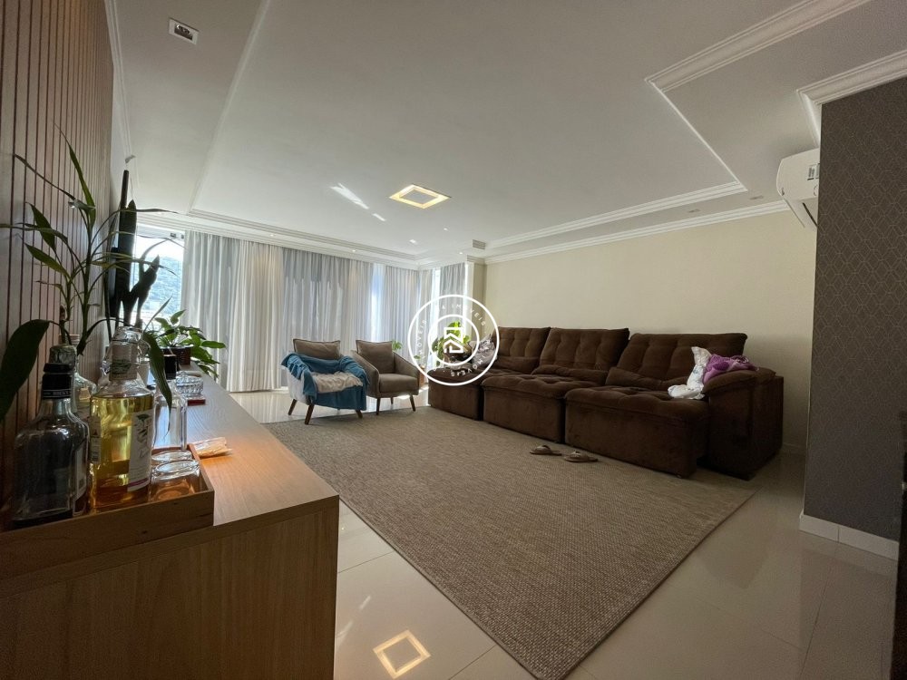 Excelente apartamento mobiliado no Morretes