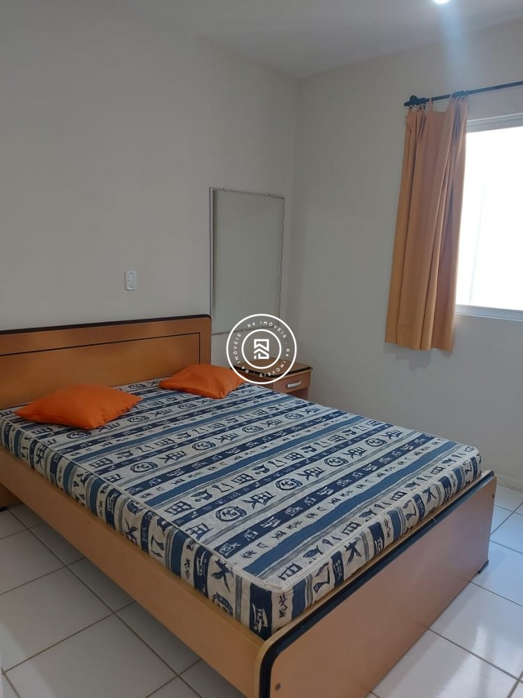 Apartamento com excelente localizao em Itapema